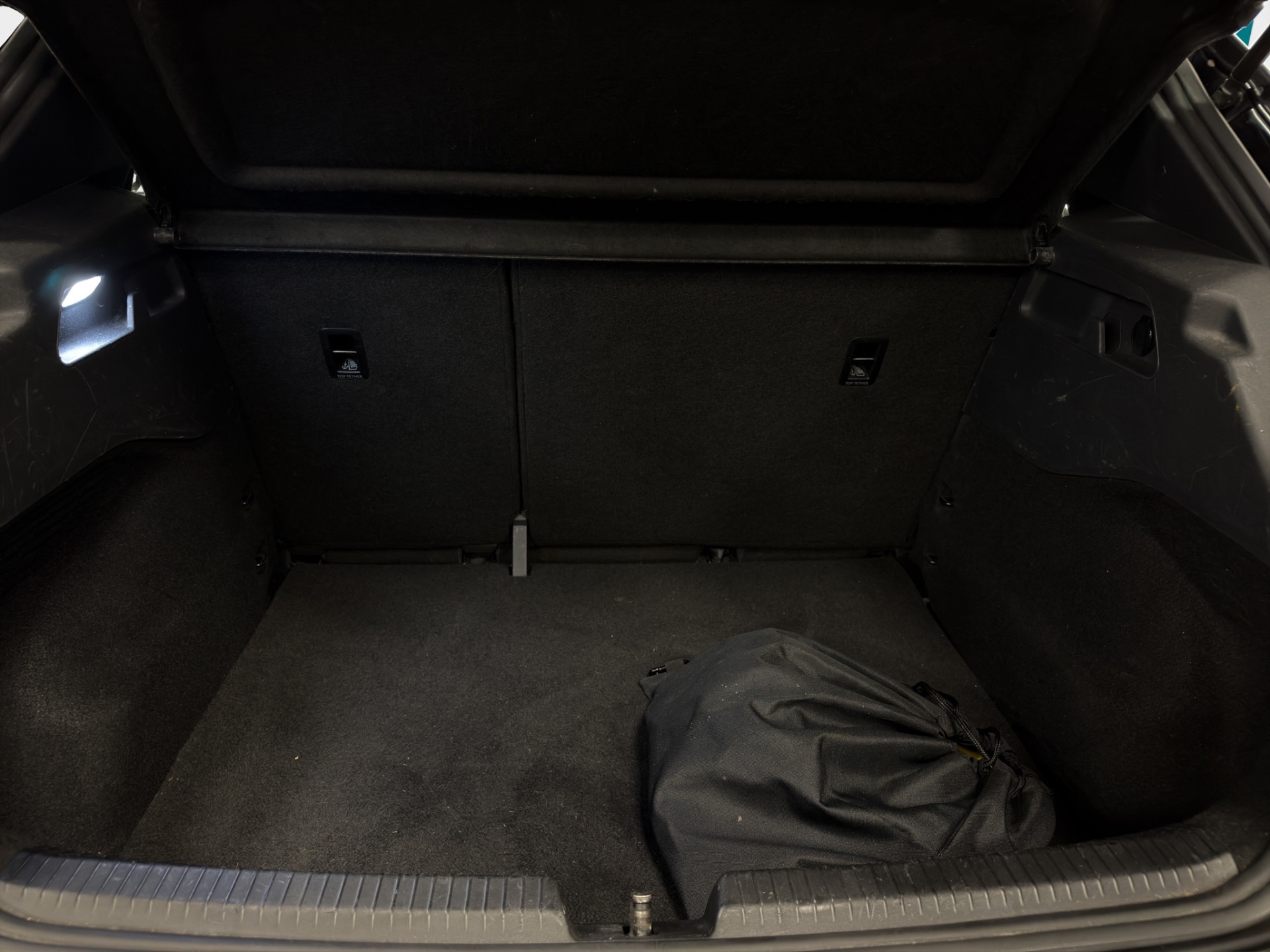 Volkswagen Tiguan 2024 bild 19