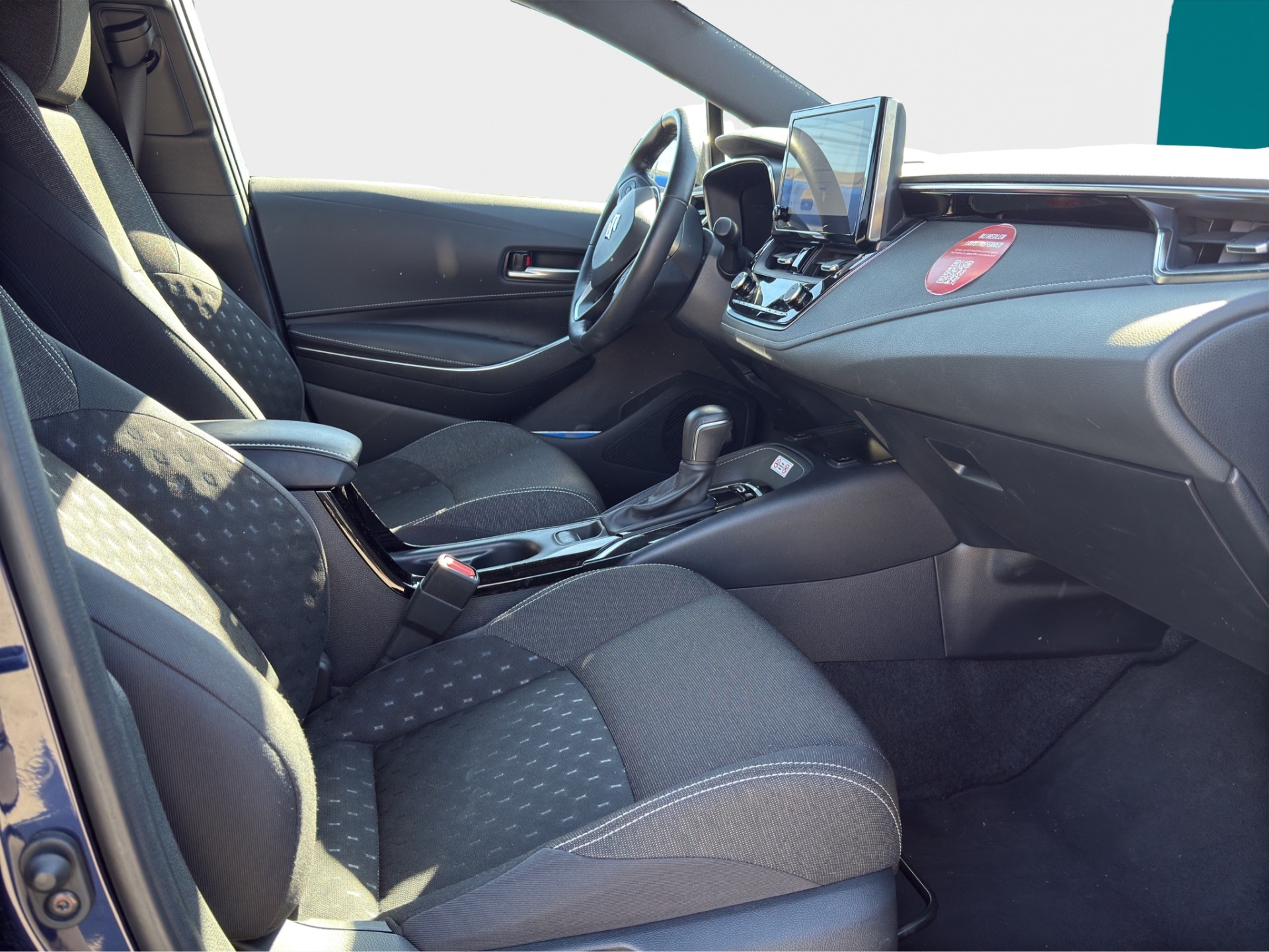 Suzuki Swace 2023 bild 16